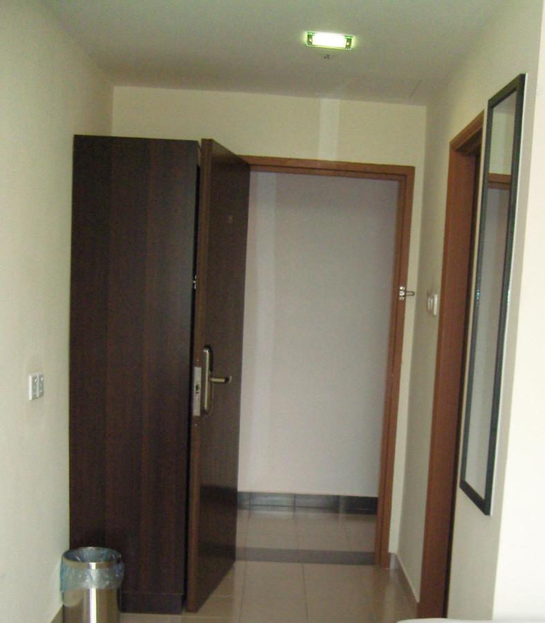 Hotel Orient ยะโฮร์บาห์รู ภายนอก รูปภาพ